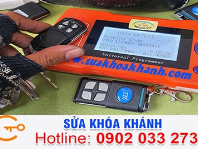 Làm remote cửa cuốn Quận 2